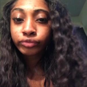 Meet your Posher, Tierra